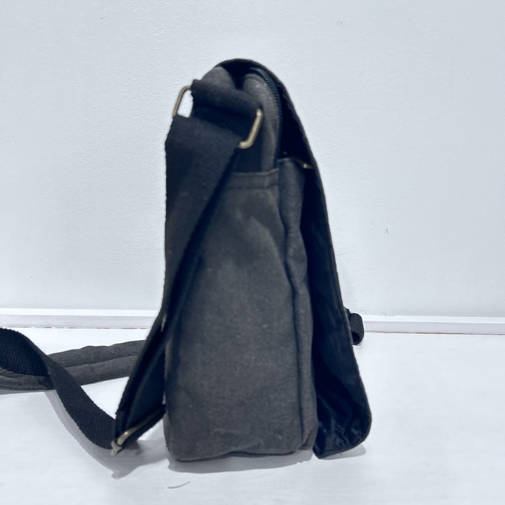 Robin Ruth Dark Gray Canvas Messenger Crossbody  Bag Pocket Zippers Snap Closure - Picture 9 of 16